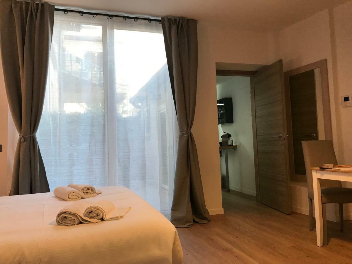 Verona Apartments & Rooms Extérieur photo