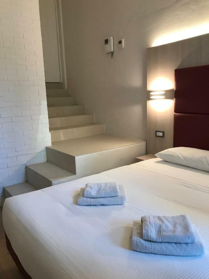 Verona Apartments & Rooms Extérieur photo